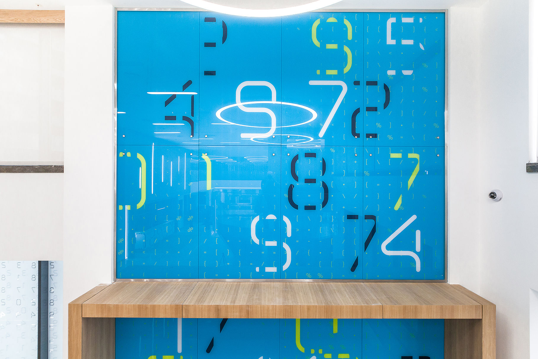 Фото Облицювання склом