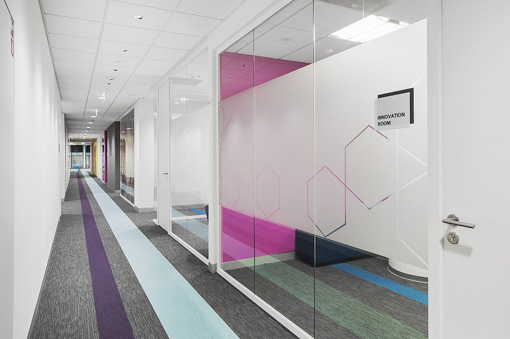 Фото Суцільноскляні перегородки NAYADA-Crystal