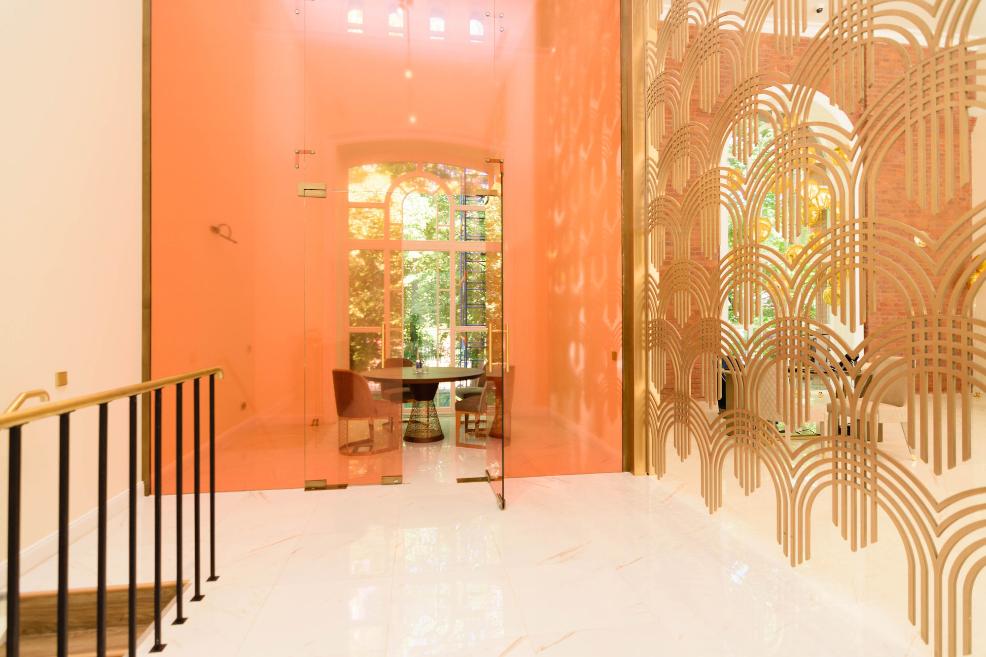 Фото Суцільноскляні перегородки NAYADA-Crystal