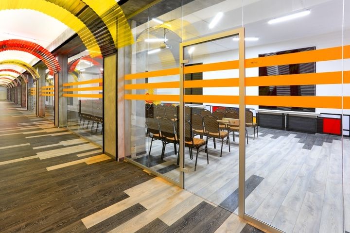 Фото Суцільноскляні перегородки NAYADA-Crystal