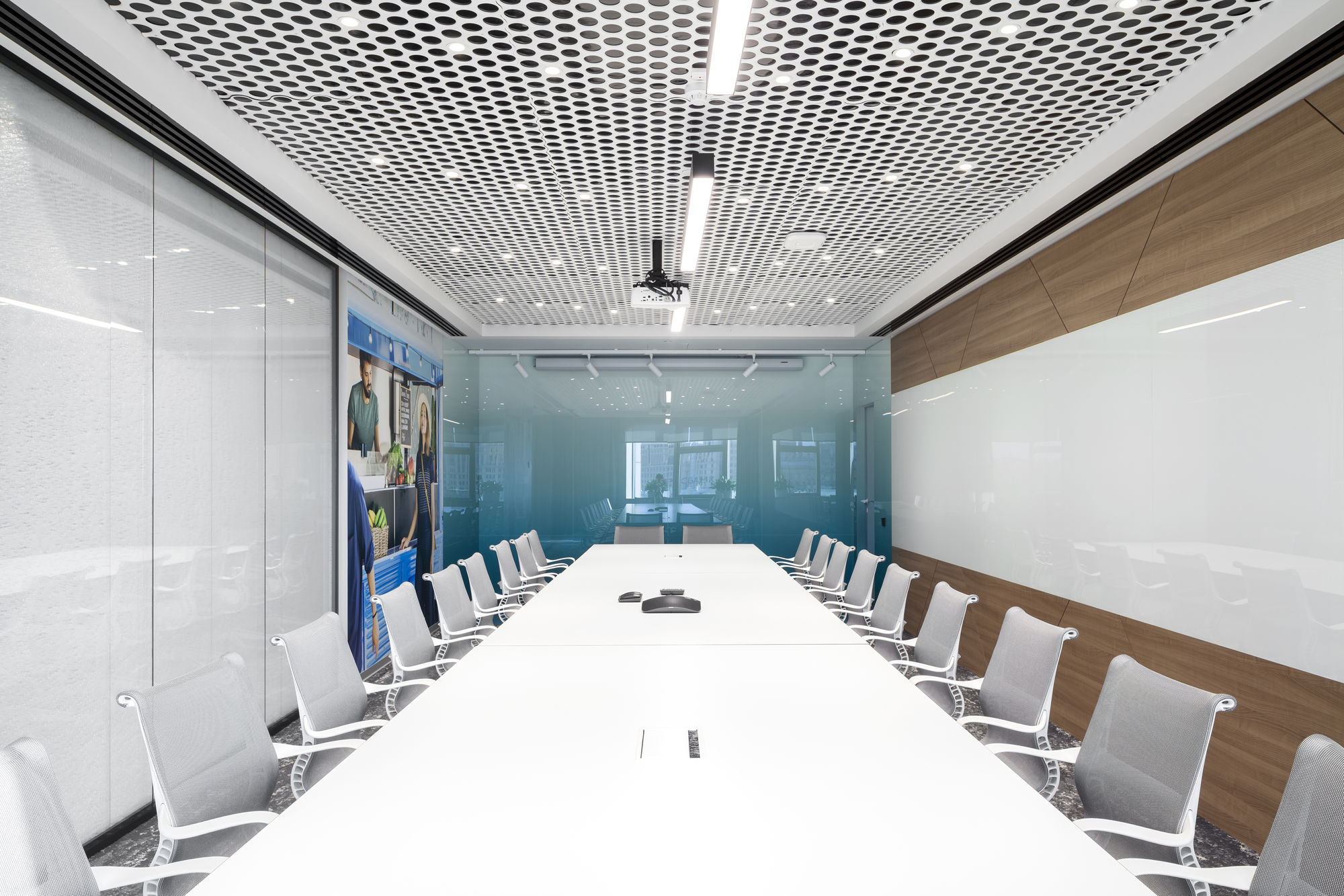 Фото Суцільноскляні перегородки NAYADA-Crystal