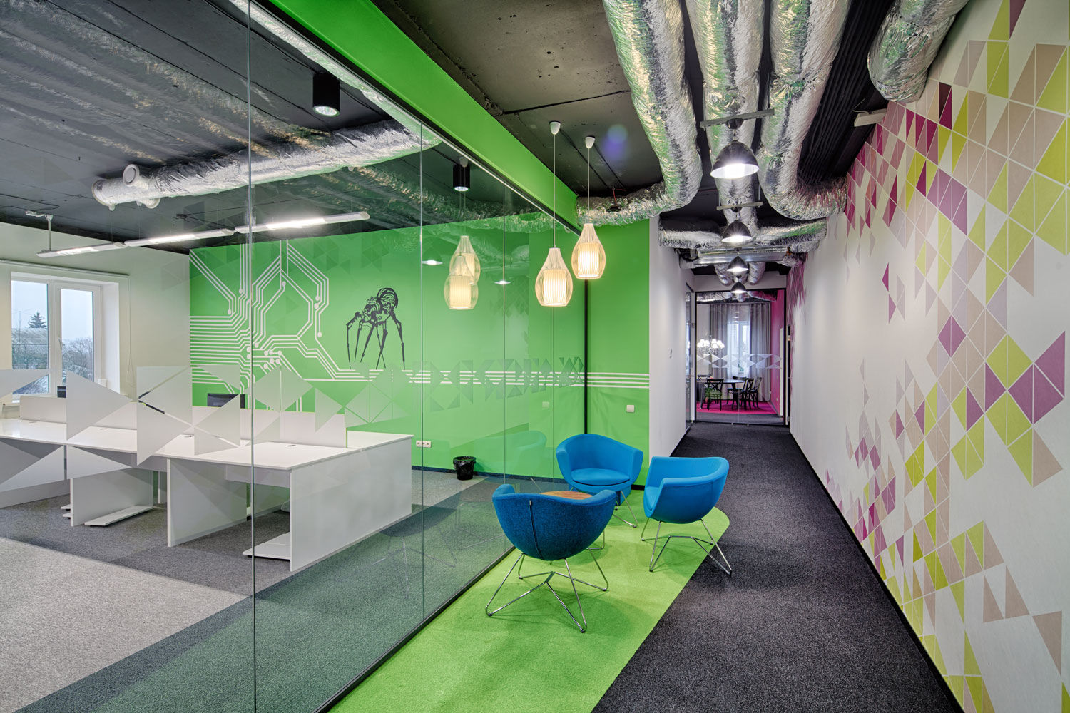 Фото Суцільноскляні перегородки NAYADA-Crystal