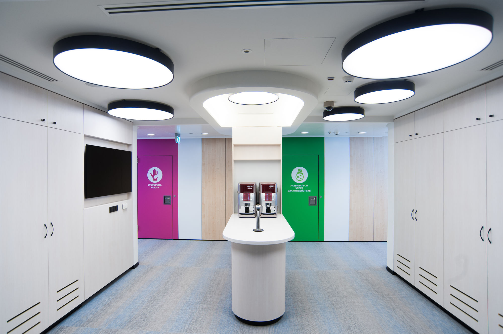 Фото Розсувні перегородки NAYADA Hufcor