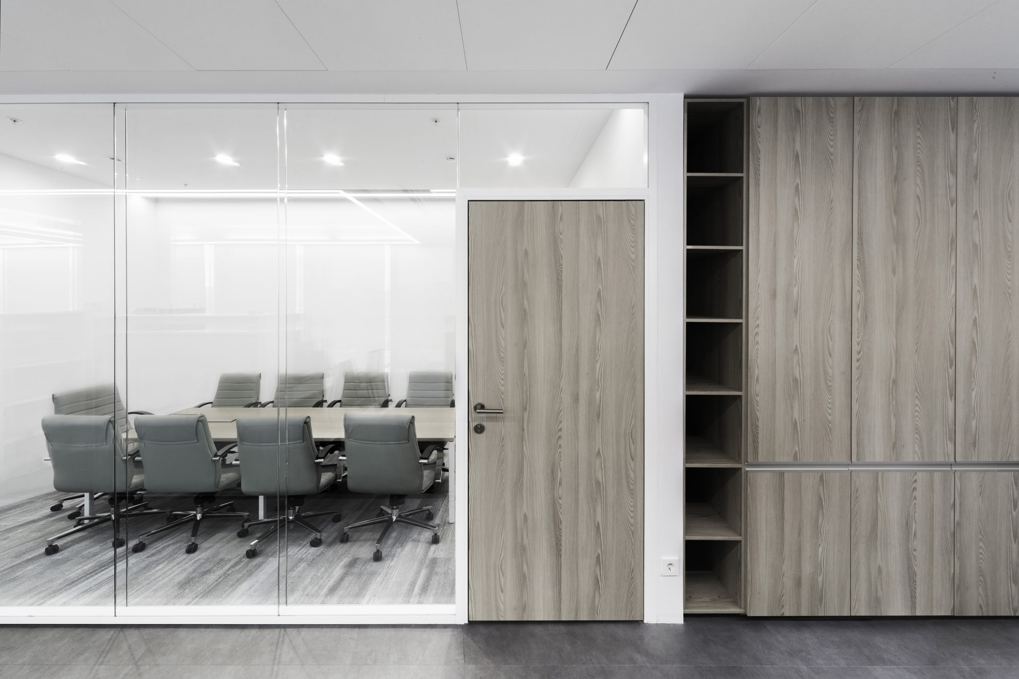 Фото Стаціонарні перегородки NAYADA-Twin зі звукоізоляцією