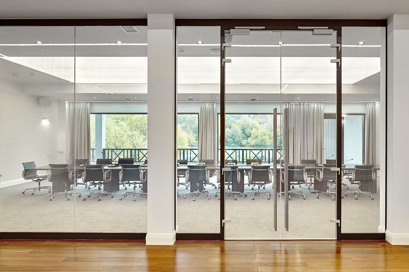 Фото Скло зі змінною прозорістю NAYADA SmartGlass