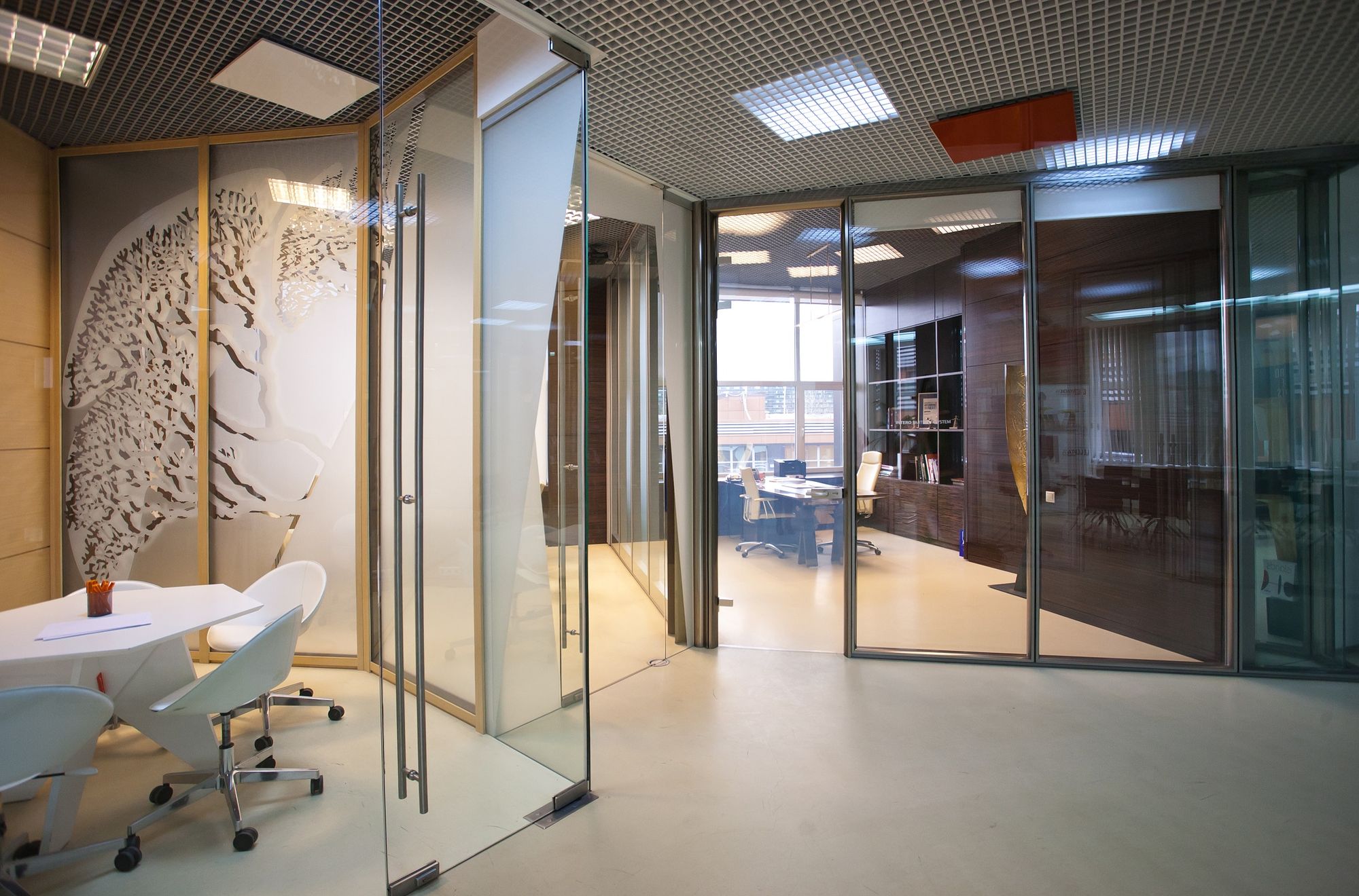 Фото Скло зі змінною прозорістю NAYADA SmartGlass