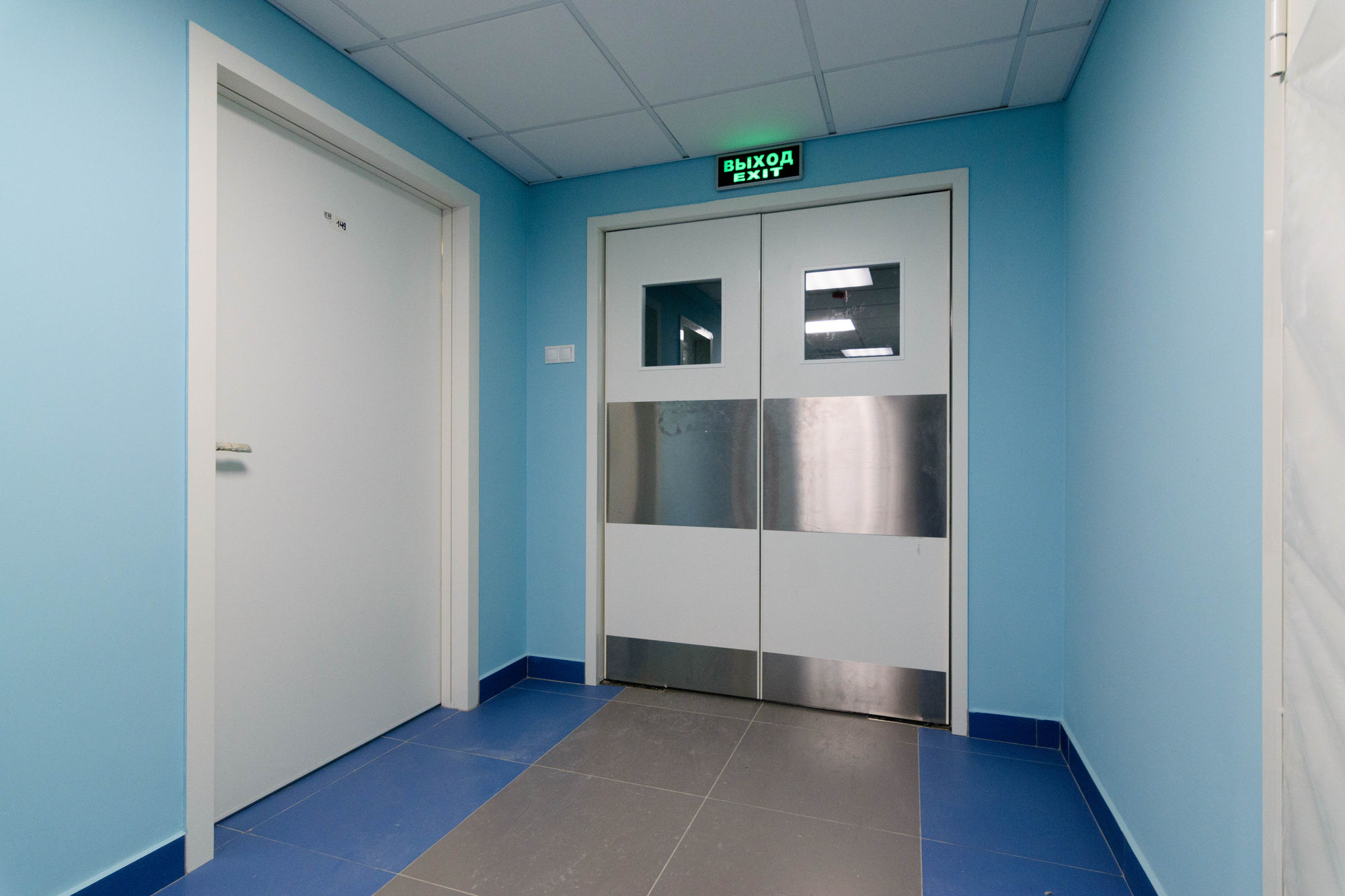 Фото Захисний бар'єр для стін