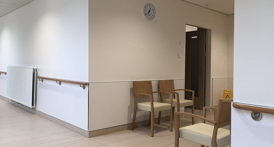 Фото Захисний бар'єр для стін