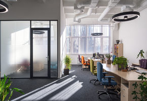 Двері VITRAGE I,II в проекті NAYADA закінчила створення стильного офісу для світового гіганта в сфері реклами - компанії GroupM.